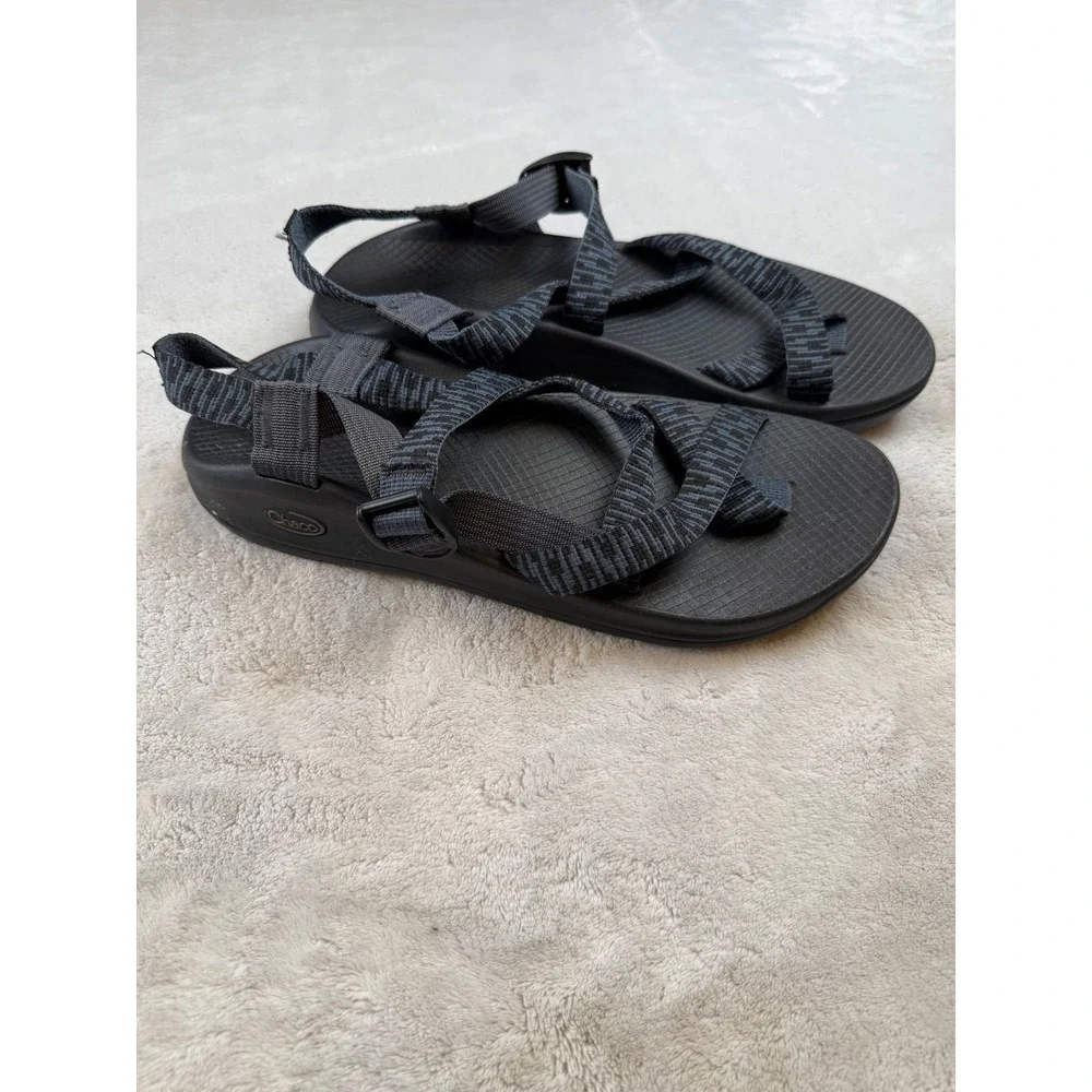 Chaco Mens Z/Cloud Sandals‎ Size 11 Black Gray Adjustable Straps Outdoor Casual